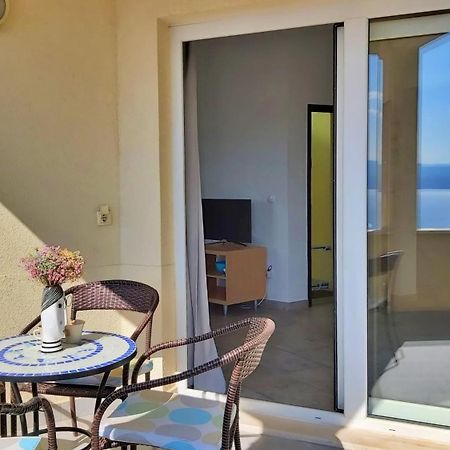 Apartments Borak Omiš Szoba fotó